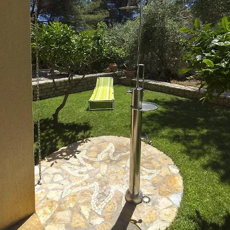 Apartment Holiday 193346 *